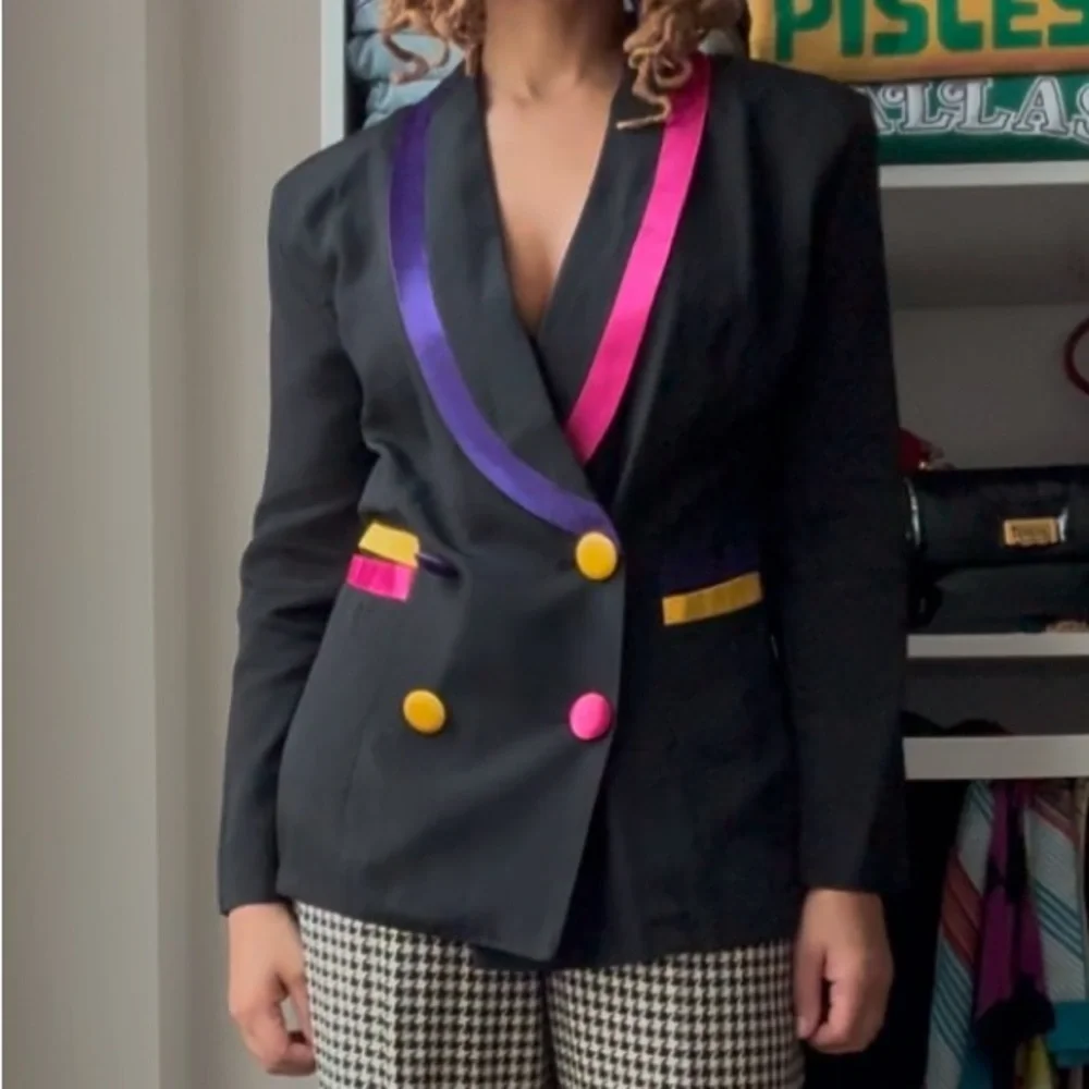 VINTAGE STATEMENT BLAZER - Picture 4 of 12